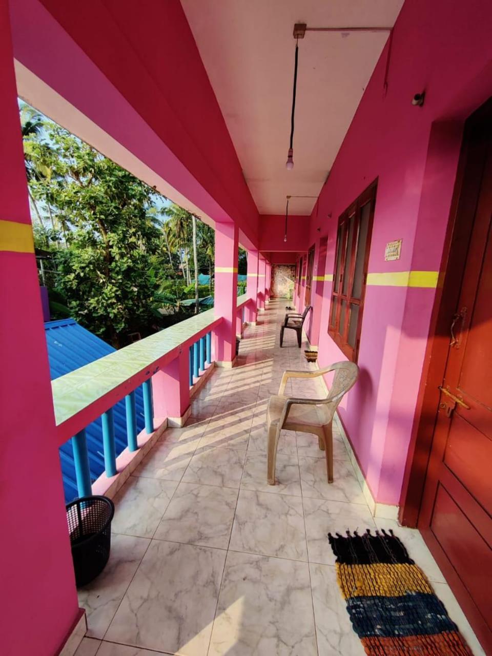 The Happy Land Homestay วาร์คาลา ภายนอก รูปภาพ